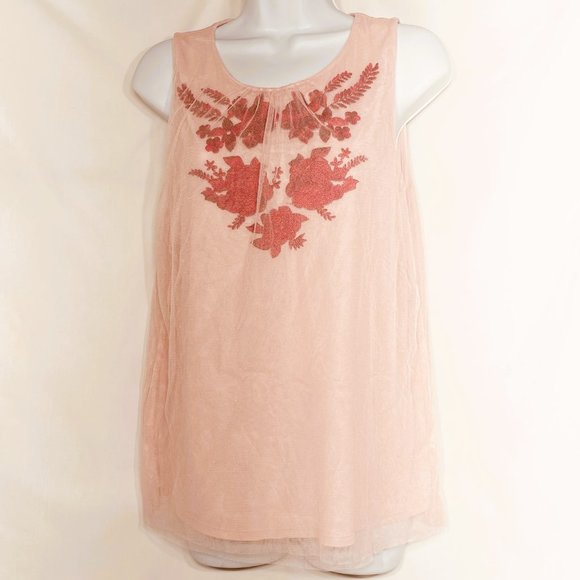 White House Black Market Pink and Red embroidered sleeveless top Medium - Picture 2 of 6